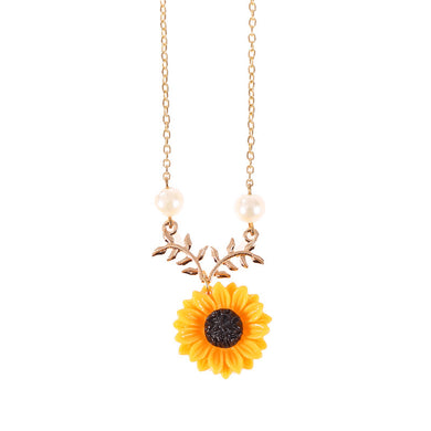 Sunflower 🌻 necklace with leaves and pearls
