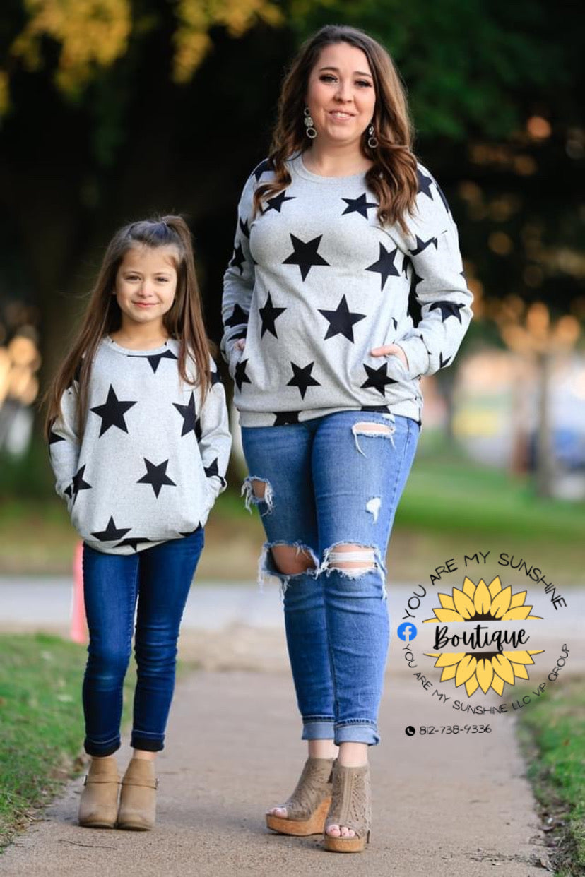 Light weight sweatshirt, stars, close on 8/11, middle September arrival