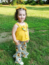 Load image into Gallery viewer, Sunflower outfit with bell bottom pants