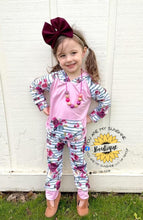 Load image into Gallery viewer, Floral jogger outfit - You Are My Sunshine Boutique LLC
